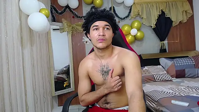 Snapshot of fire_drako_ chatting on November 19, 5:46 pm fire drako online show from November 19, 5:46 pm