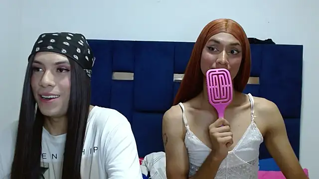 PinkLuna LolaBloom online show from May 15, 11:01 pm