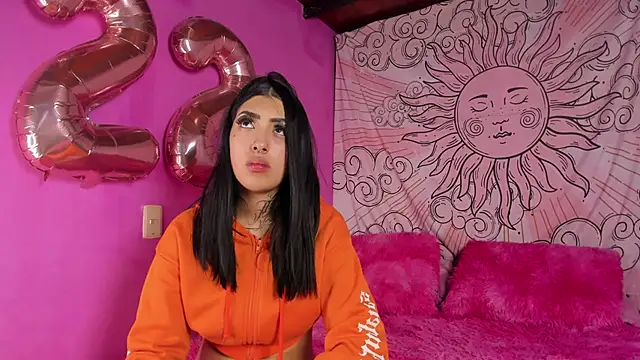 Snapshot of Missmoonstar chatting on September 15, 3:17 am Missmoonstar online show from September 15, 3:17 am