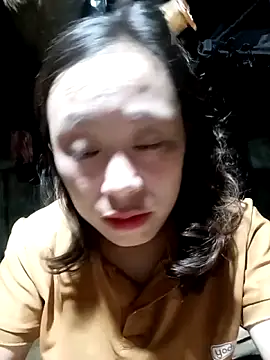 Snapshot of lyuyenkk chatting on October 3, 2:47 pm lyuyenkk online show from October 3, 2:47 pm