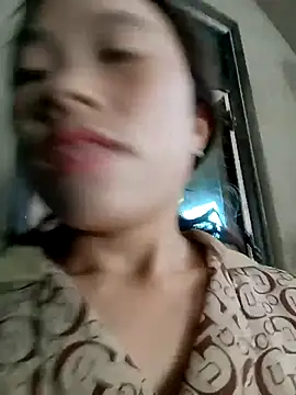 Snapshot of lyuyenkk chatting on October 18, 7:42 am lyuyenkk online show from October 18, 7:42 am