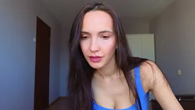 Snapshot of Lillian-Clark chatting on February 19, 9:38 am Lillian-Clark online show from February 19, 9:38 am