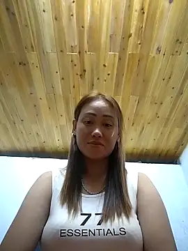 Snapshot of Dung_x chatting on October 7, 1:08 pm Dung x online show from October 7, 1:08 pm