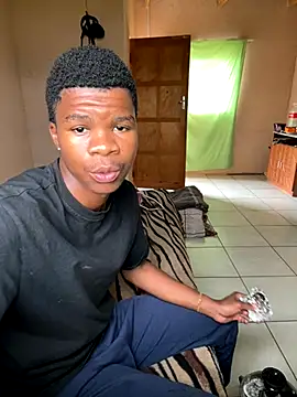 Snapshot of thatotheroneguy chatting on October 18, 1:34 pm thatotheroneguy online show from October 18, 1:34 pm