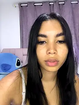 karolaalcendra online show from November 8, 2:23 am