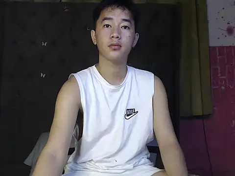 Snapshot of mr_chandy chatting on February 14, 10:28 pm mr chandy online show from February 14, 10:28 pm