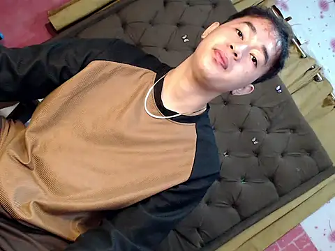 Snapshot of mr_chandy chatting on February 20, 10:54 pm mr chandy online show from February 20, 10:54 pm