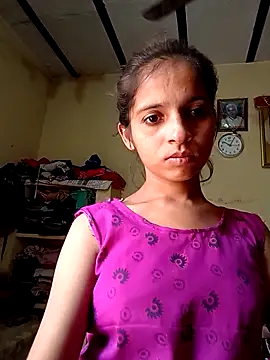 Saloni-Gupta online show from October 17, 4:37 am