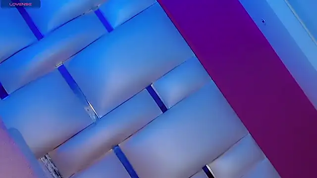 Snapshot of JessiscaWalker chatting on February 1, 8:07 pm JessiscaWalker online show from February 1, 8:07 pm