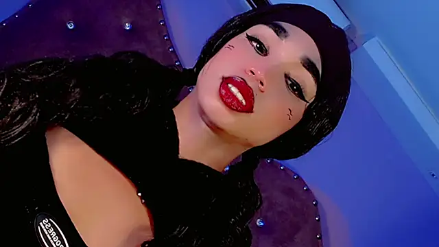 Snapshot of JessiscaWalker chatting on February 6, 8:07 am JessiscaWalker online show from February 6, 8:07 am