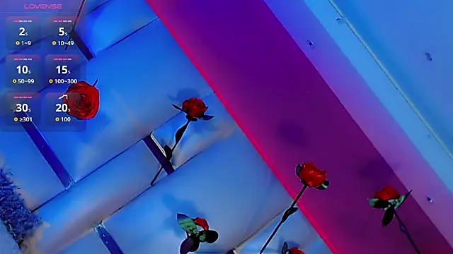 Snapshot of JessiscaWalker chatting on February 17, 9:10 pm JessiscaWalker online show from February 17, 9:10 pm