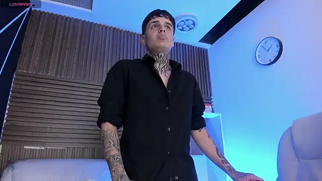 Declan-Fox online show from October 17, 12:01 am