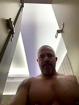 3totangox online show from October 15, 10:15 am