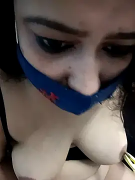 Deliciouskimi online show from March 3, 8:59 pm