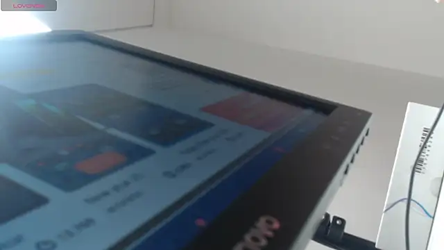 MayaScott11 online show from November 24, 7:24 pm