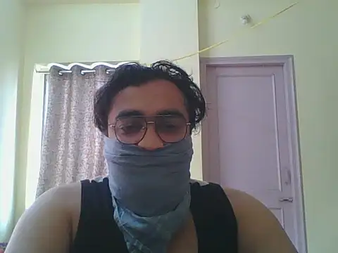 Snapshot of Kunal6782 chatting on November 9, 9:40 am Kunal6782 online show from November 9, 9:40 am