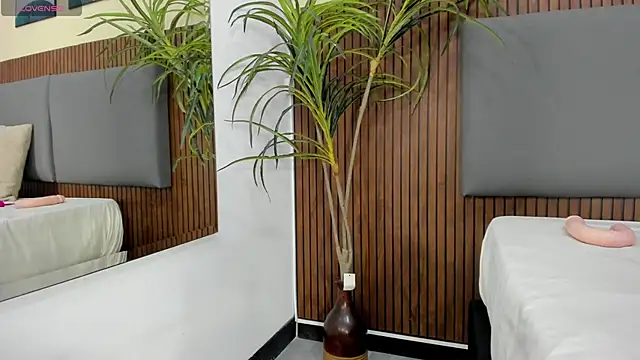 EmillyHarper  online show from September 20, 3:51 am