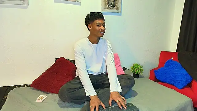 CoffeNaughty nom online show from September 16, 3:40 am