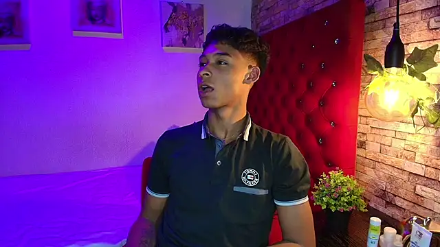 CoffeNaughty nom online show from November 12, 4:46 am