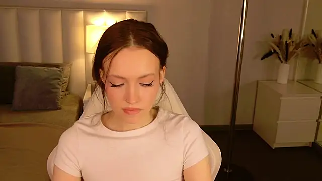 SallyPinkman online show from February 5, 9:03 am