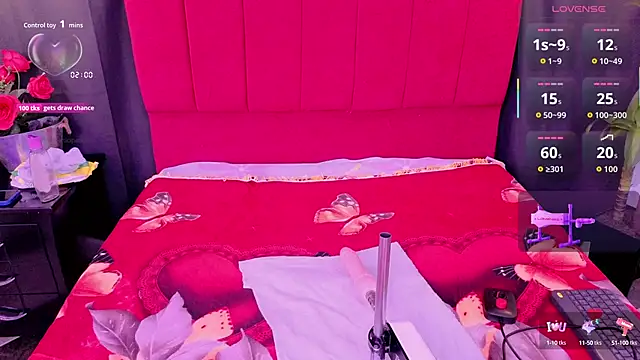 Marcello Nova online show from October 10, 12:15 pm