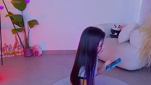 violetssweet online show from October 4, 12:36 pm