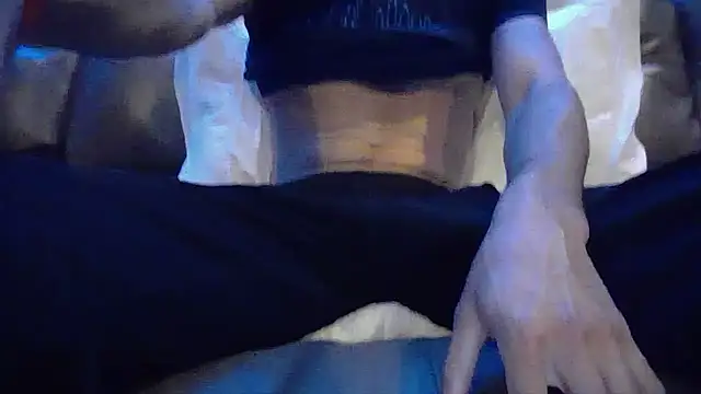 Snapshot of kinkyteenjt chatting on July 18, 11:52 pm kinkyteenjt online show from July 18, 11:52 pm