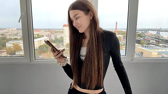 Snapshot of Cuteviola chatting on October 3, 7:16 am Cuteviola online show from October 3, 7:16 am