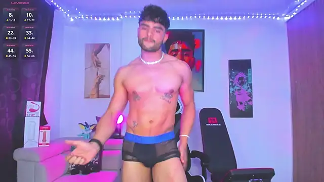 JordanRossie online show from October 1, 11:33 pm