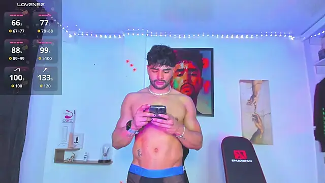 JordanRossie online show from October 28, 12:03 am