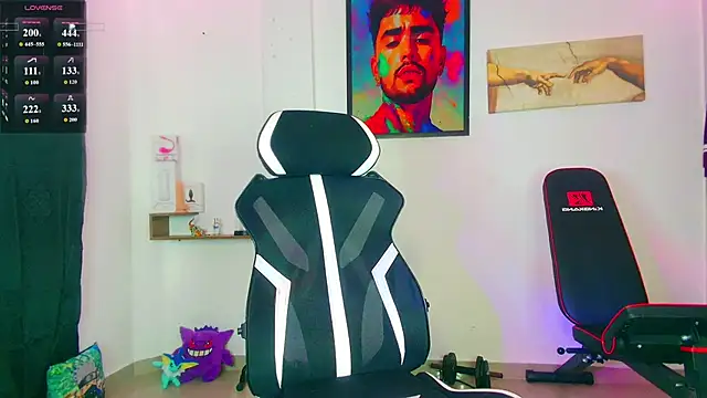 JordanRossie online show from January 7, 9:28 pm