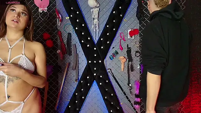 Dmorningstar bdsm online show from November 29, 7:39 pm