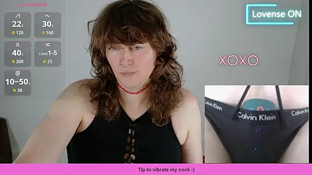 Snapshot of tsellieryder chatting on July 17, 12:50 am tsellieryder online show from July 17, 12:50 am