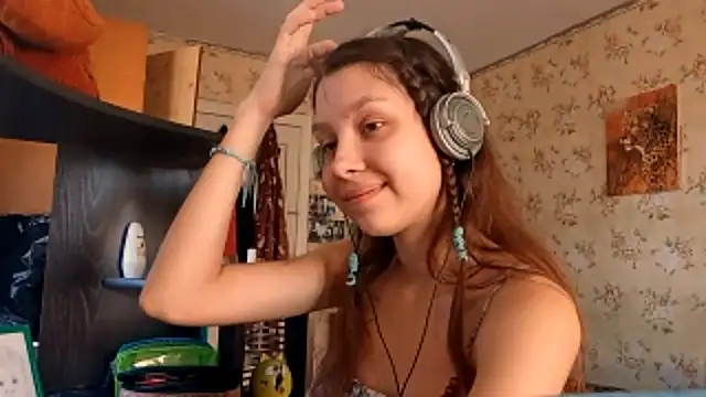 QutieDaSweet online show from October 1, 6:52 am