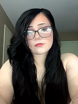 Snapshot of marilynmonroee222 chatting on October 15, 6:13 am marilynmonroee222 online show from October 15, 6:13 am