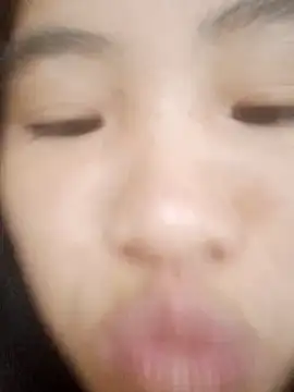 Luyen004 online show from September 29, 12:27 am