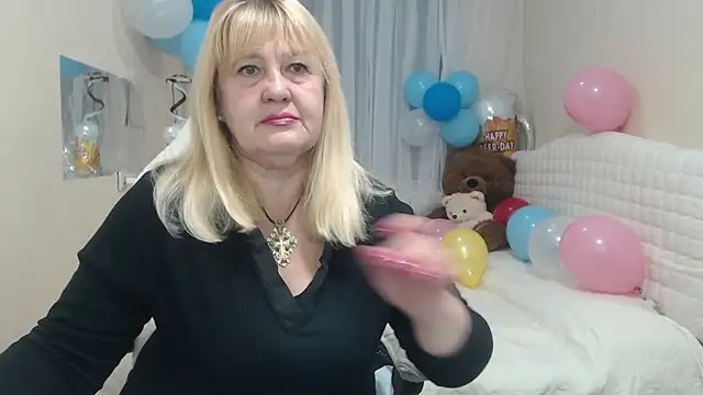 EmmaEllison online show from October 3, 11:51 am