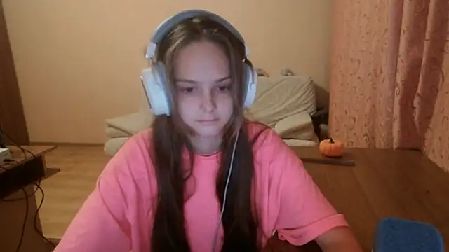 SharybbFace online show from September 20, 4:19 pm