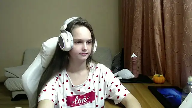 SharybbFace online show from October 6, 3:20 pm