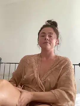 Mia Winters online show from September 26, 2:10 pm