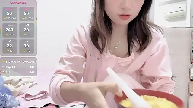 RIjiejie2 online show from October 17, 9:50 pm