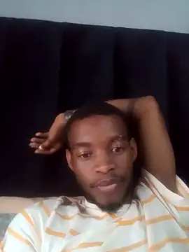 Snapshot of BlackXhosaStallion chatting on October 27, 1:48 pm BlackXhosaStallion online show from October 27, 1:48 pm