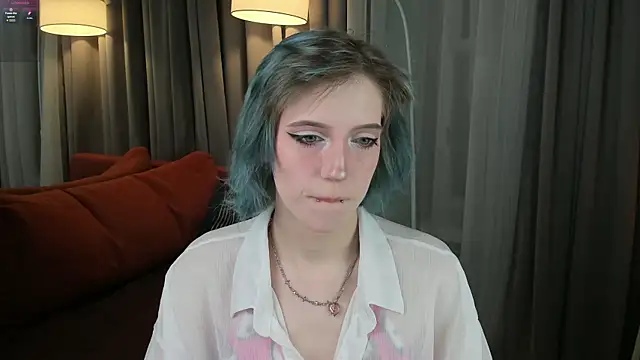 MorgyAsuna  online show from October 11, 8:40 pm