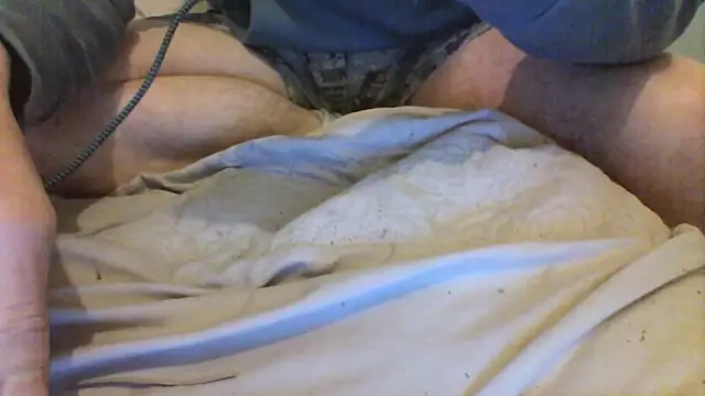 slaveboyrimmer online show from December 20, 6:37 pm