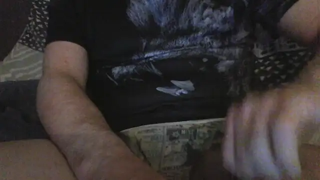 Snapshot of slaveboyrimmer chatting on August 4, 2:26 am slaveboyrimmer online show from August 4, 2:26 am
