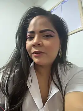 ROUSE SINCLAIR online show from October 18, 7:47 pm