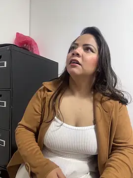 ROUSE SINCLAIR online show from November 23, 3:28 am