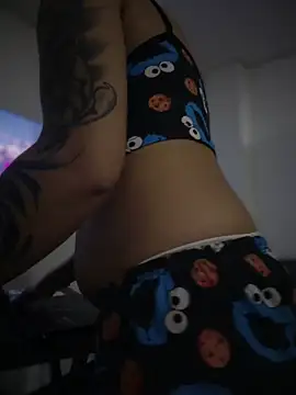 Isabella-Teen online show from March 26, 2:06 am