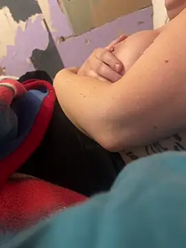 Mags1061 online show from February 18, 2:51 am