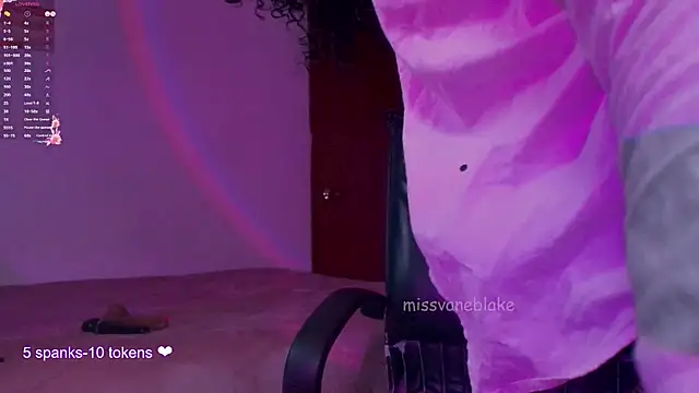 missvaneblake online show from November 11, 1:44 pm